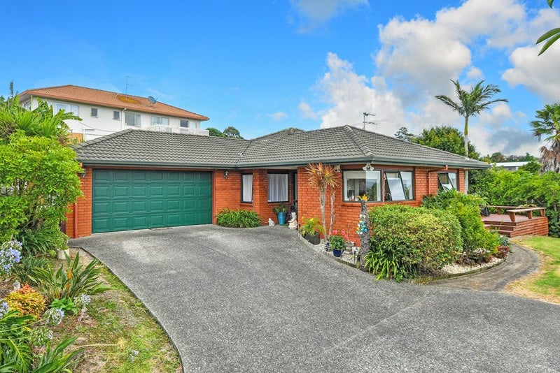 10 Kylie Court, Clover Park, Auckland - Carousel 2