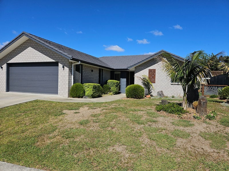 13B Helenvale Crescent, Pokeno - Carousel 13