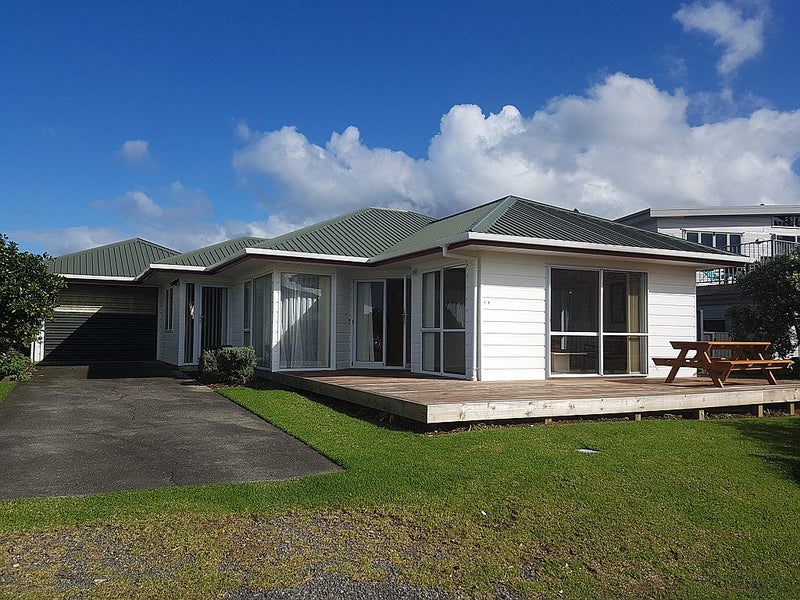 109 Mooloo Crescent, Whangamatā - Carousel 1
