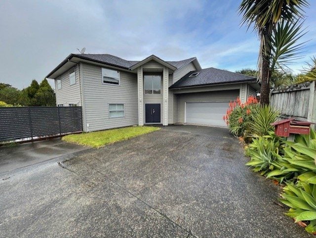 10 Gold Street, Albany Heights, Auckland - Carousel 1