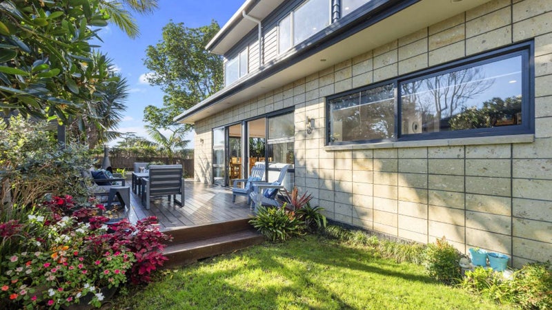 77A Fancourt Street, Meadowbank, Auckland - Carousel 1