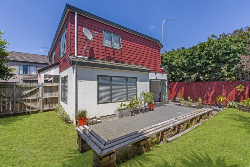 24B Roslyn Road, Mount Wellington, Auckland - Carousel 2