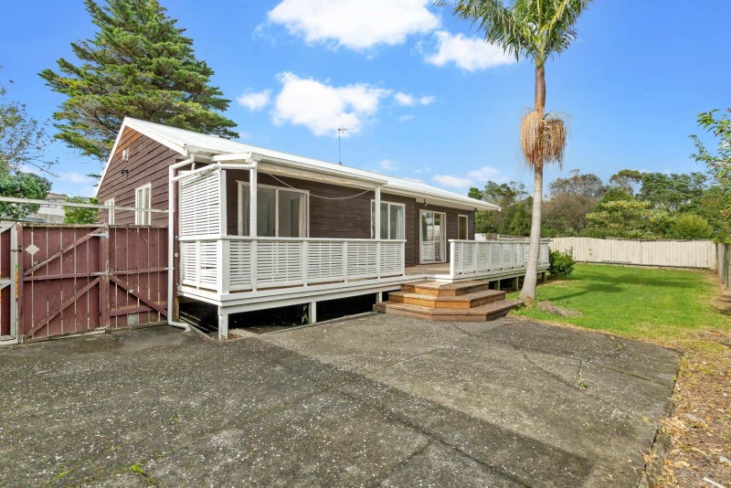1/30 Northall Road, New Lynn, Auckland - Carousel 2