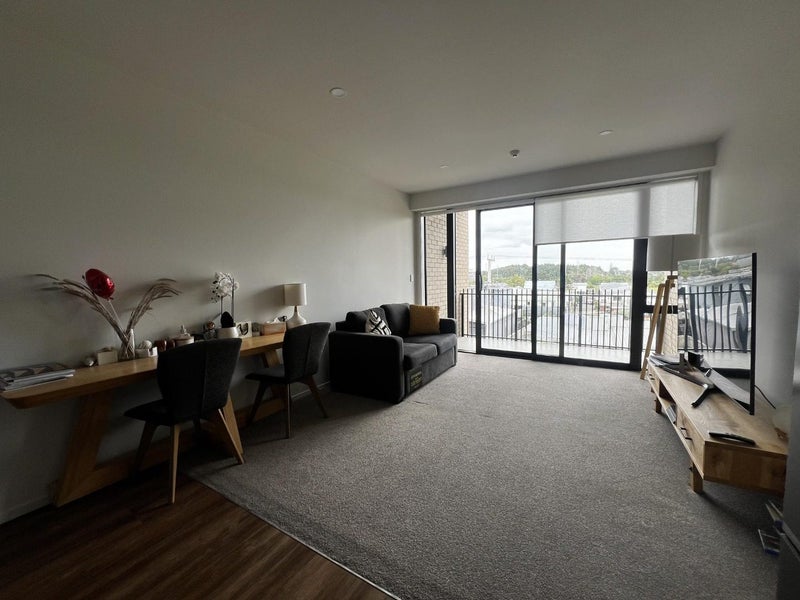 102/38D Fraser Avenue, Northcote, Auckland - Carousel 2
