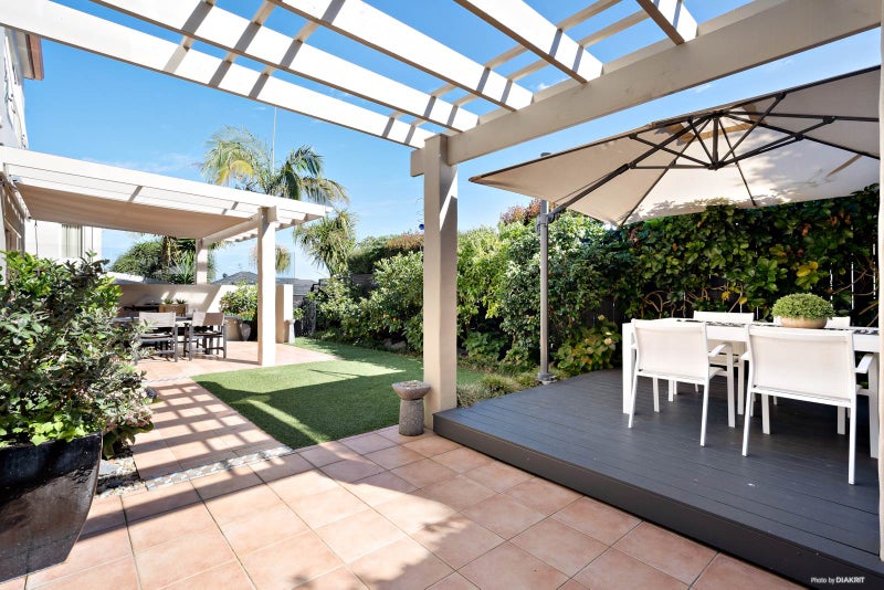 6 Mangerton Lane, East Tamaki Heights, Auckland - Carousel 2