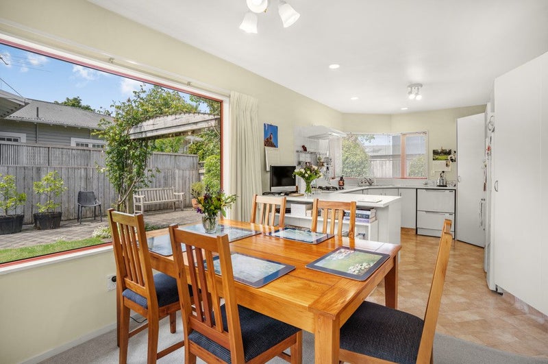 32A Copeland Street, Hutt Central, Lower Hutt - Carousel 2