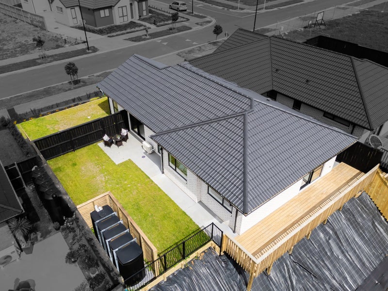 78 Metoriti Crescent, Karaka, Papakura - Carousel 13