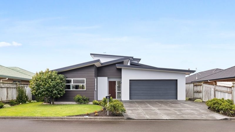 6 Murphy Court, Highbury, Palmerston North - Carousel 1