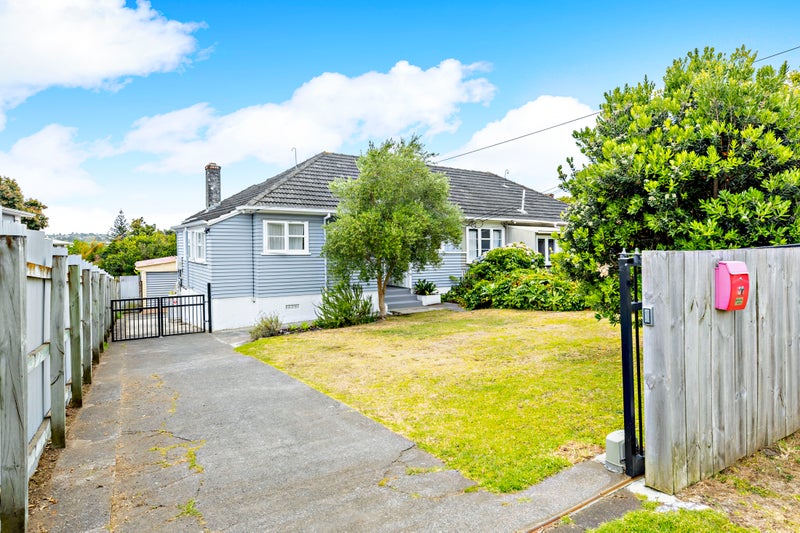 21 Court Crescent, Panmure, Auckland - Carousel 2