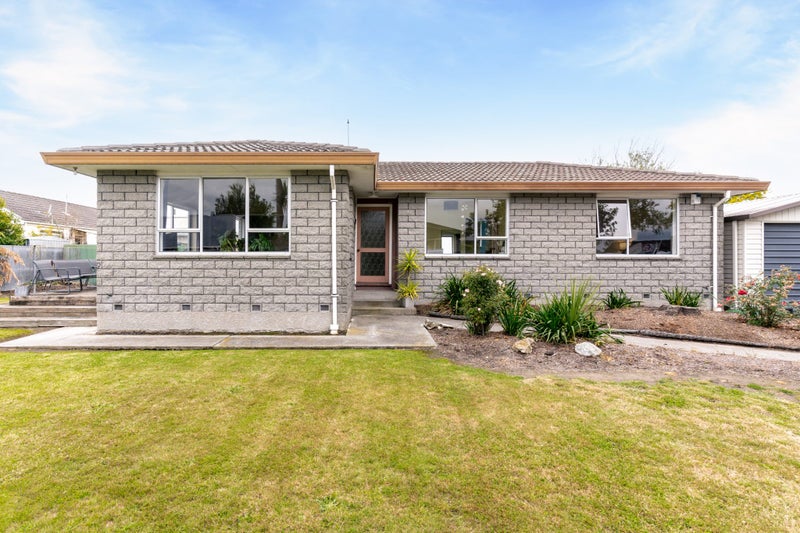 7 Kilkenny Place, Belfast, Christchurch - Carousel 1