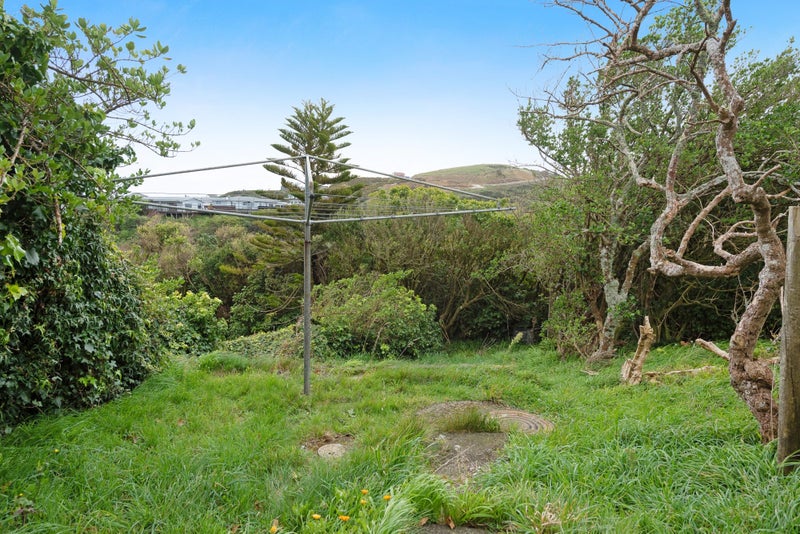62B Baylands Drive, Newlands, Wellington - Carousel 14