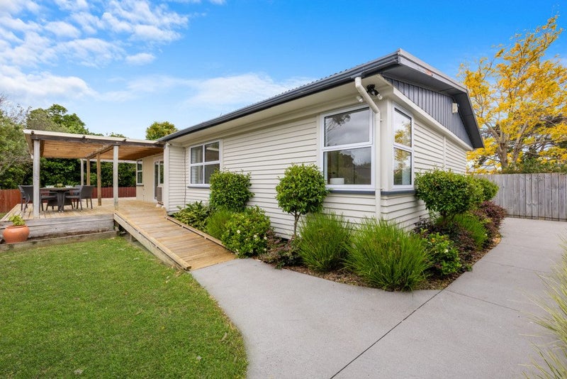 2/18 Mattson Road, Pakuranga, Auckland - Carousel 2
