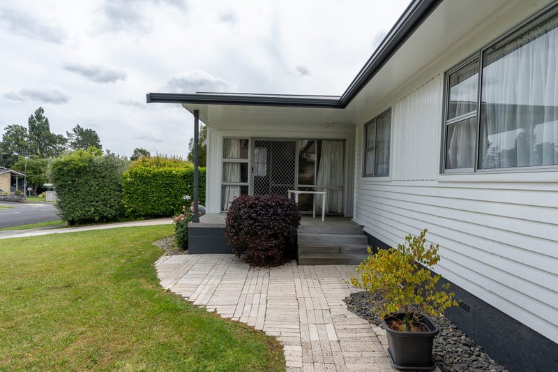 29 Splitt Avenue, Glenview, Hamilton - Carousel 20