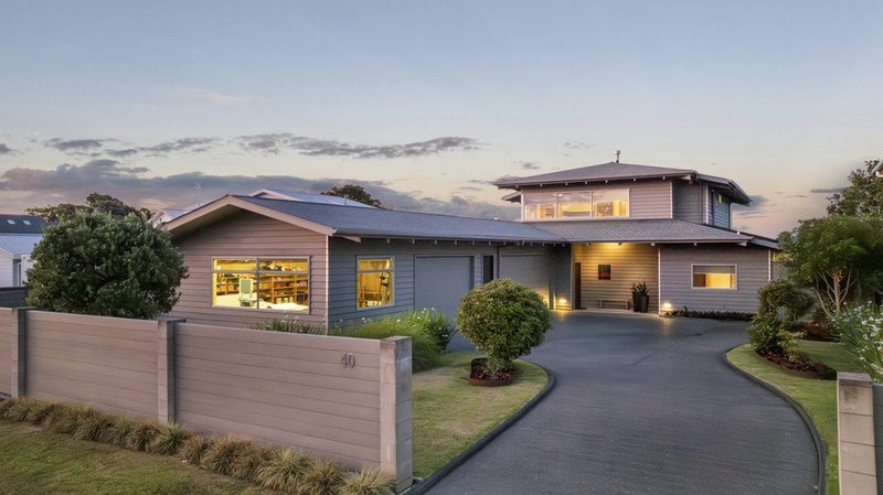40 First View Avenue, Beachlands, Auckland - Carousel 1