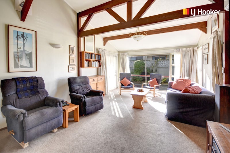 17 Grater Street, Maori Hill, Dunedin - Carousel 2