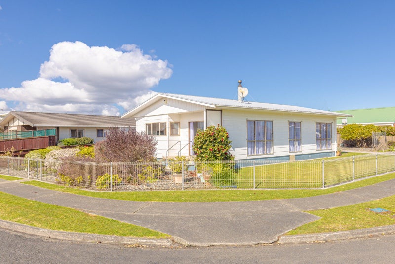 34 Karamu Street, Tawhero, Whanganui - Carousel 1