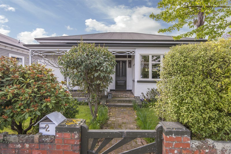 2 Bristol Street, St Albans, Christchurch - Carousel 1
