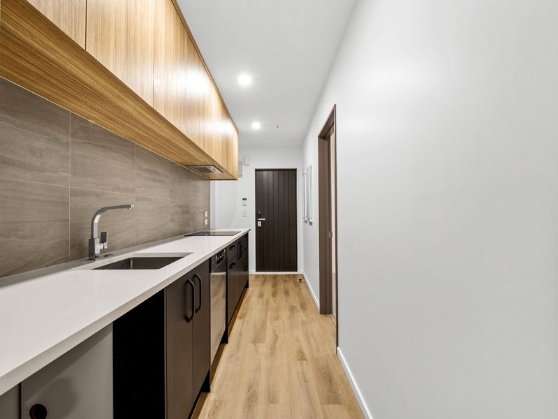 2/15 Bunyan Street, Waltham, Christchurch - Carousel 13