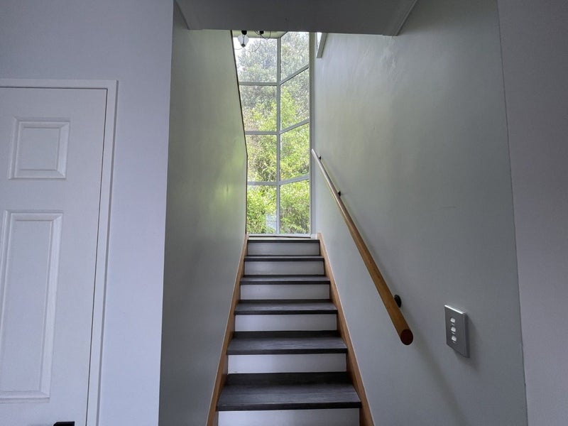 6 Iona Place, Papakowhai, Porirua - Carousel 2