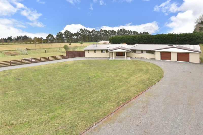 43 Bramleys Road, Kaiapoi - Carousel 2