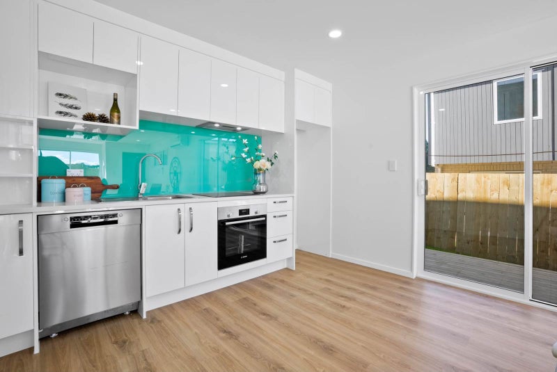 91B Whitney Street, New Windsor, Auckland - Carousel 3