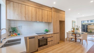 11/57 Kervil Avenue, Te Atatu Peninsula, Auckland - Carousel 1