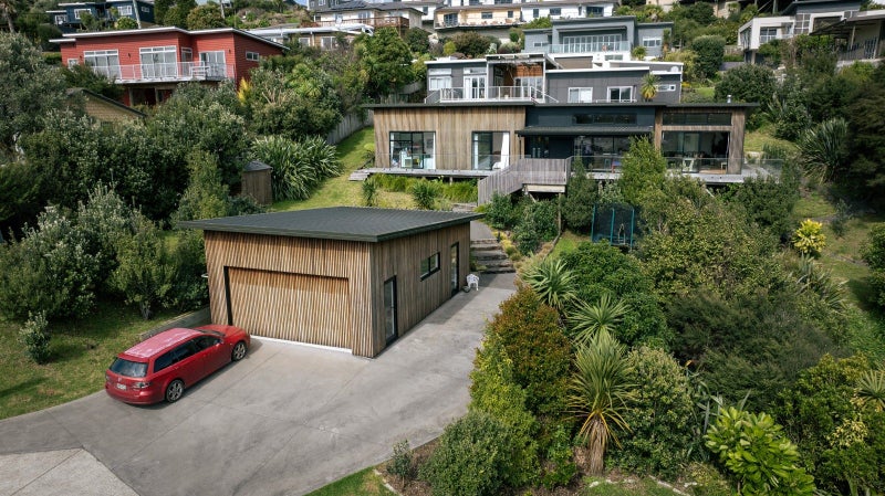 1 Aroaro Lane, Raglan, Raglan - Carousel 2