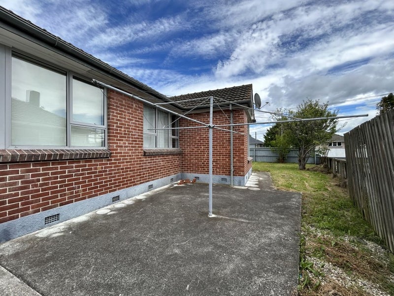 28 Fenchurch Street, Redwood, Christchurch - Carousel 13