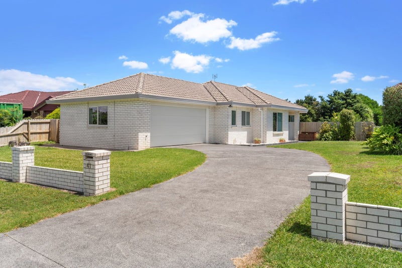 41 Davington Way, Burswood, Auckland - Carousel 2