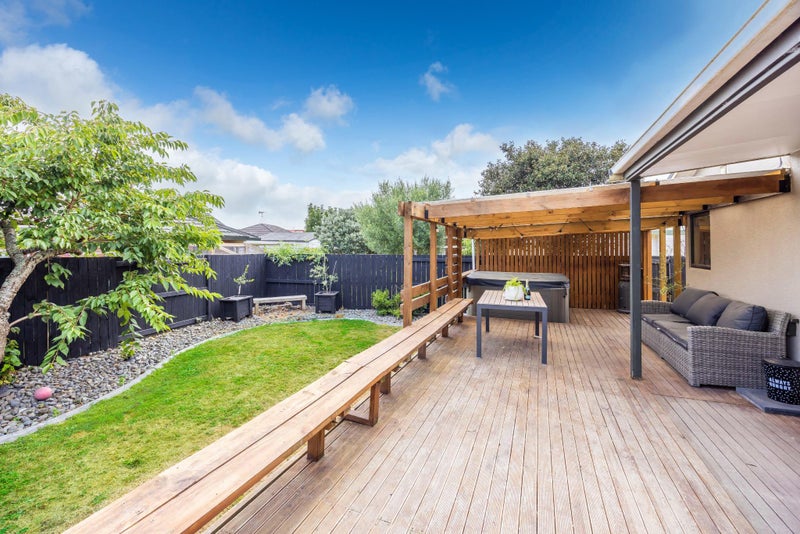 5 Raleigh Avenue, Fairview Downs, Hamilton - Carousel 2