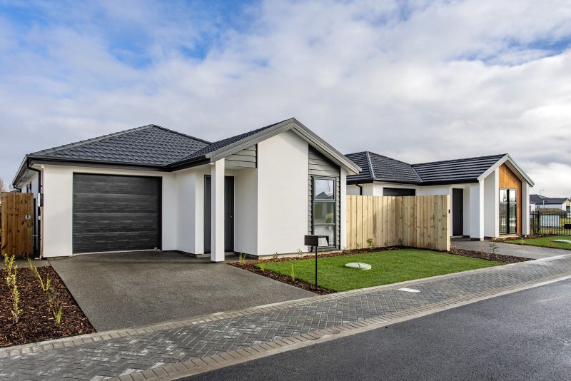 11 Oakvale Lane, Halswell, Christchurch - Carousel 2
