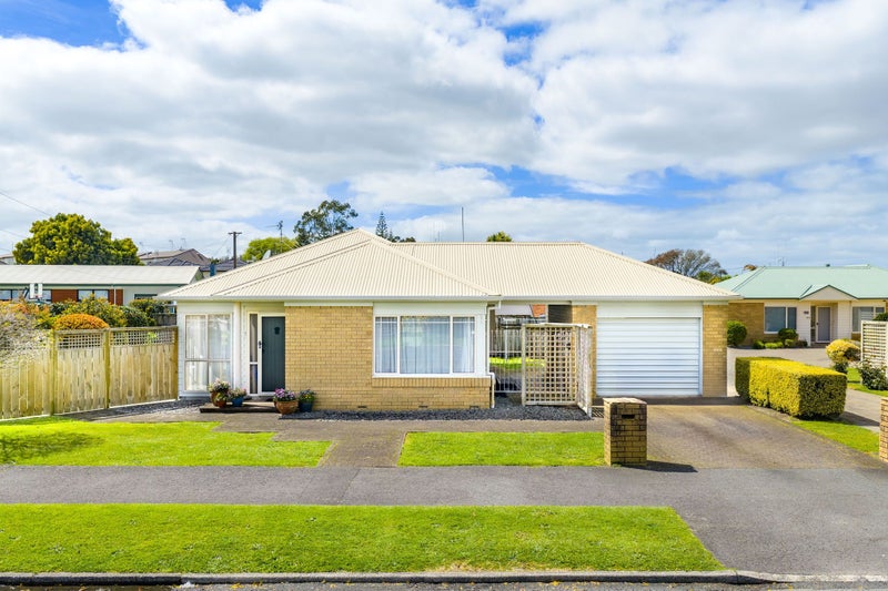 34D Brooklyn Road, Claudelands, Hamilton - Carousel 1