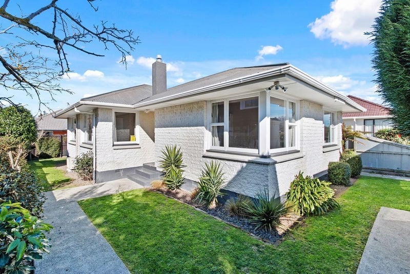1/74 Russley Road, Russley, Christchurch - Carousel 1