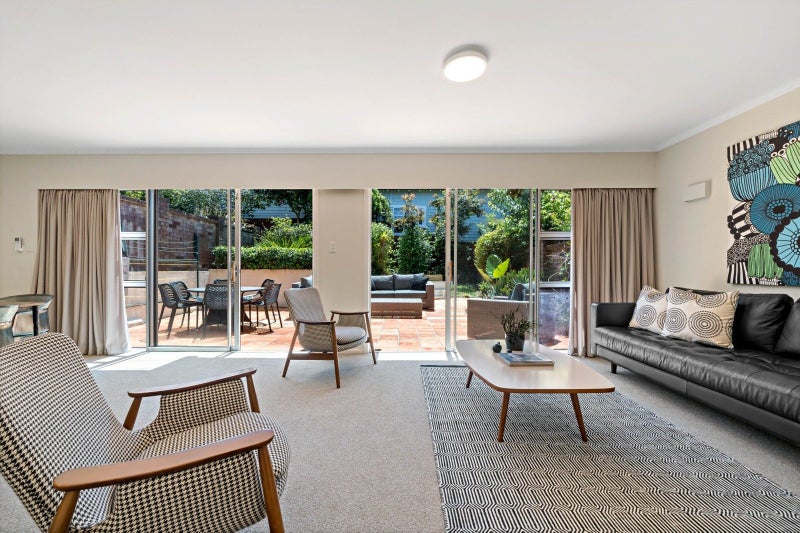 3/32 Lochiel Road, Remuera, Auckland - Carousel 2