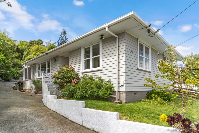 56 Kenmore Street, Newlands, Wellington - Carousel 1