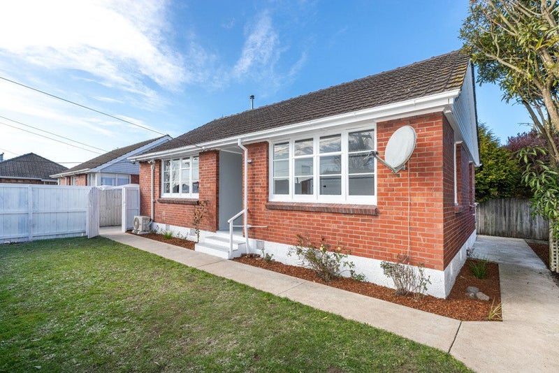 1/10 Oakland Street, Northcote, Christchurch - Carousel 12