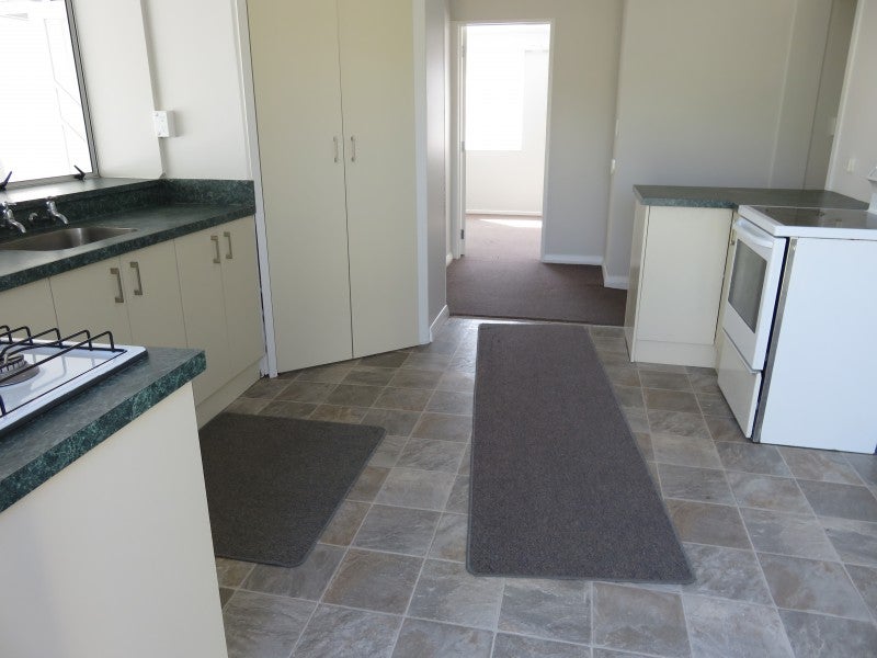 30 Brightwater Terrace, Terrace End, Palmerston North - Carousel 2