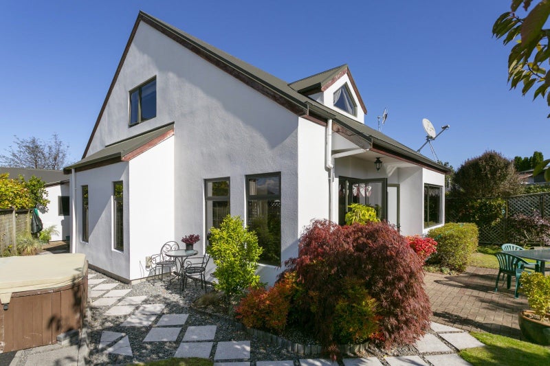 2 Abbey Way, Rangatira Park, Taupo - Carousel 1