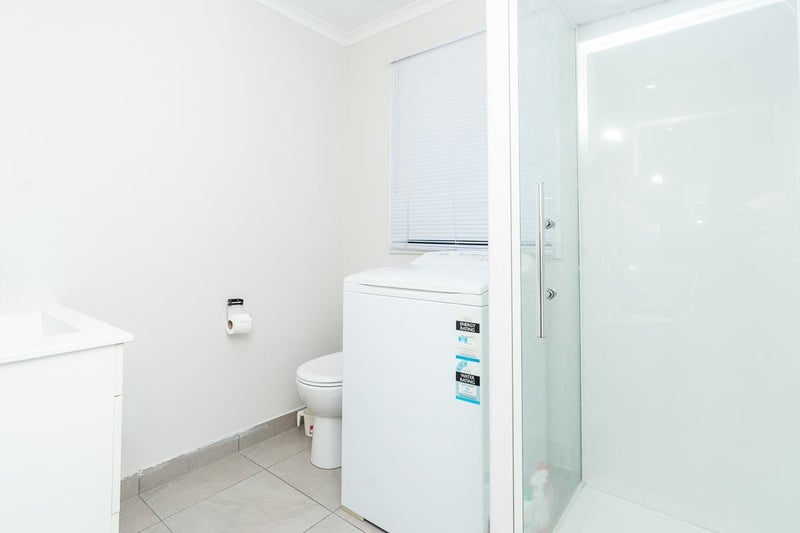 9 Odette Street, Bader, Hamilton - Carousel 38