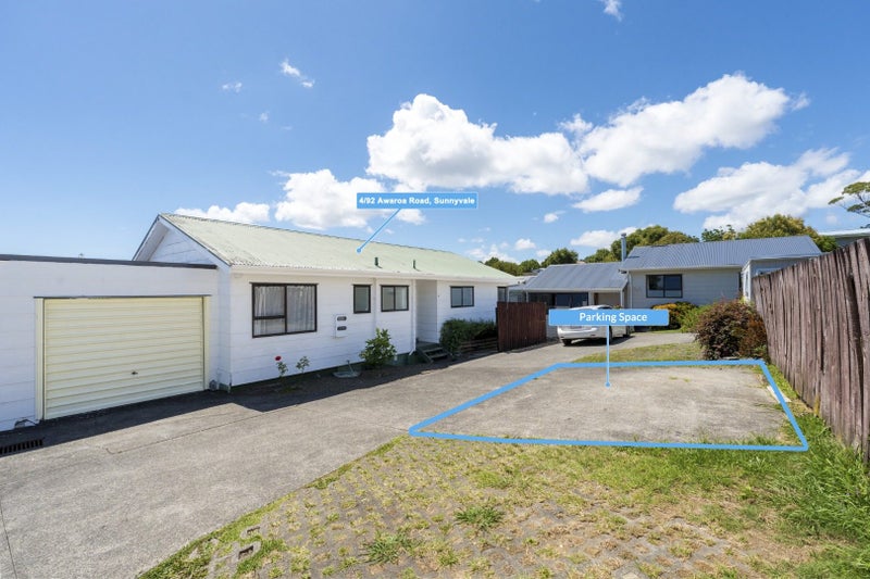 4/92 Awaroa Road, Sunnyvale, Auckland - Carousel 1