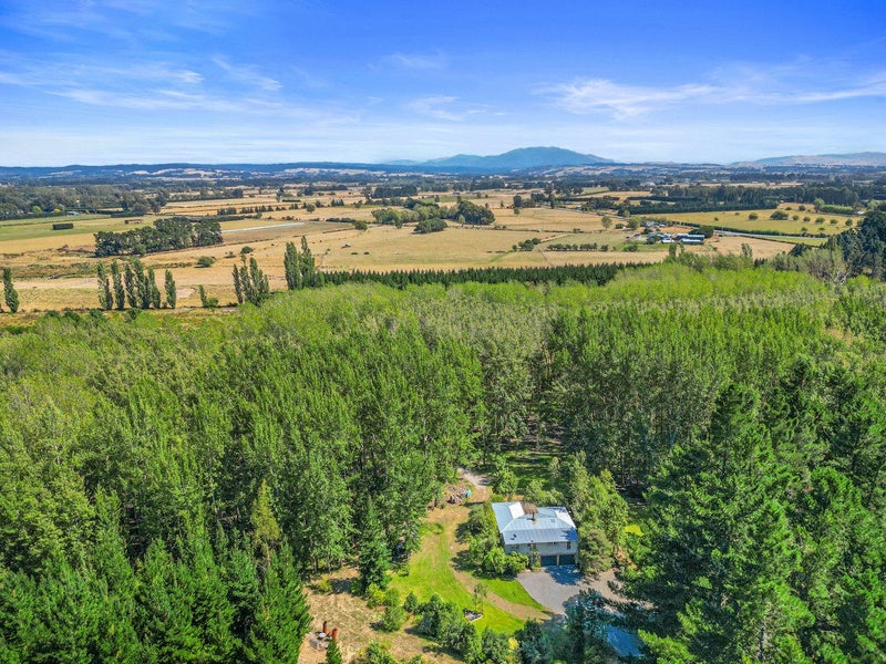 2175 Main Road, SEFTON, AMBERLEY - Carousel 1