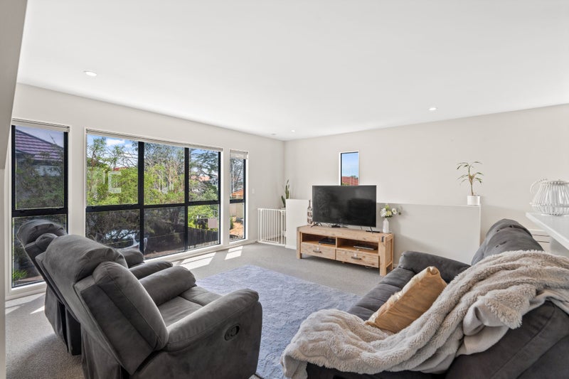 2/245A Bealey Avenue, Christchurch Central, Christchurch - Carousel 2