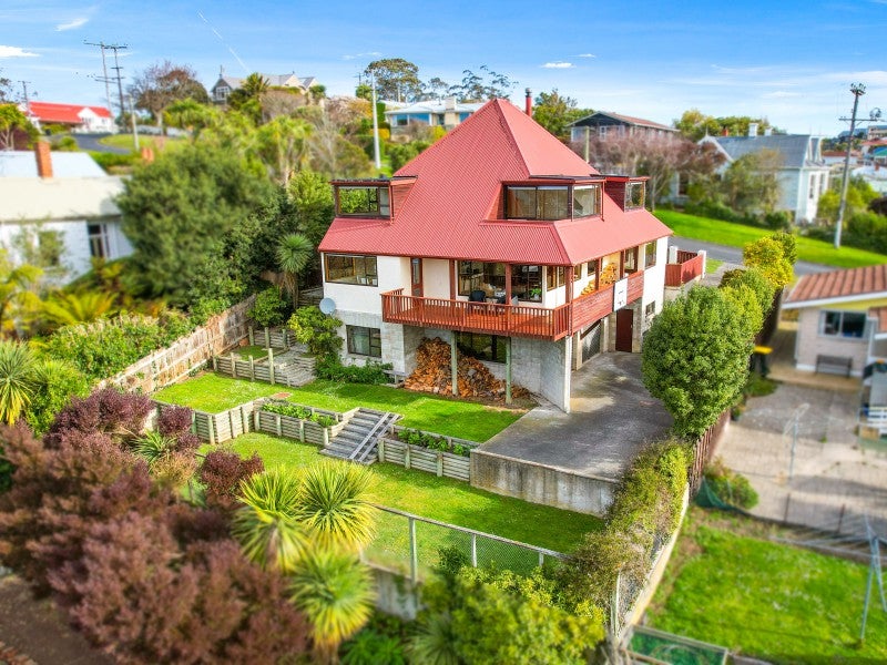 8 Bernicia Street, Port Chalmers, Dunedin - Carousel 26