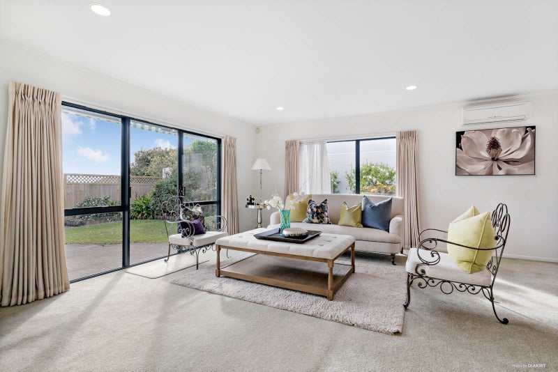 2/13 West Fairway, Golflands, Auckland - Carousel 2