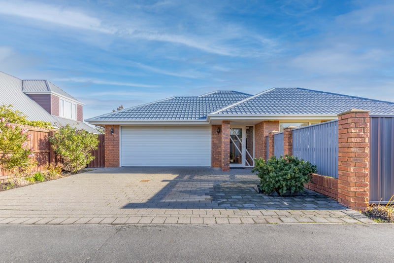 78 Broadhaven Avenue, Parklands, Christchurch - Carousel 2