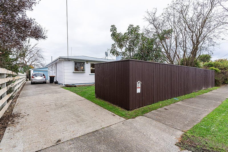 43 Monrad Street, Highbury, Palmerston North - Carousel 1