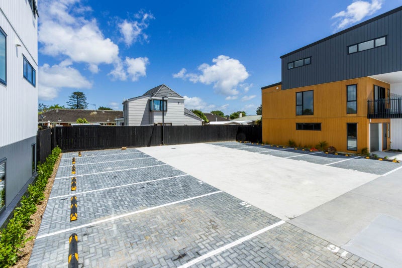 13/128 Onewa Road, Northcote, Auckland - Carousel 29