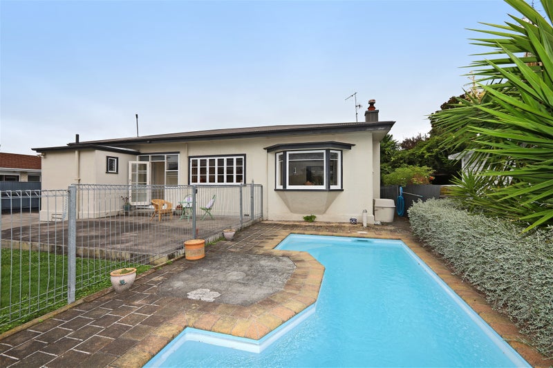 501 Charles Street, Saint Leonards, Hastings - Carousel 15