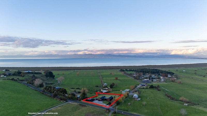 730 Back Miranda Road, Pukorokoro / Miranda, Miranda - Carousel 1