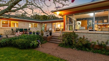 364 Papakura-Clevedon Road, Papakura - Carousel 1